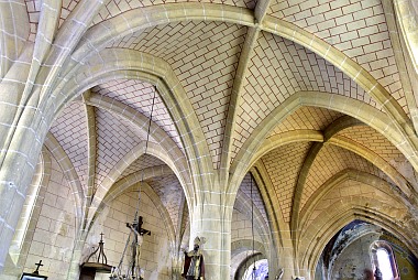 Rocles Église SaintSaturnin Intérieur (photos) Auvergne romane